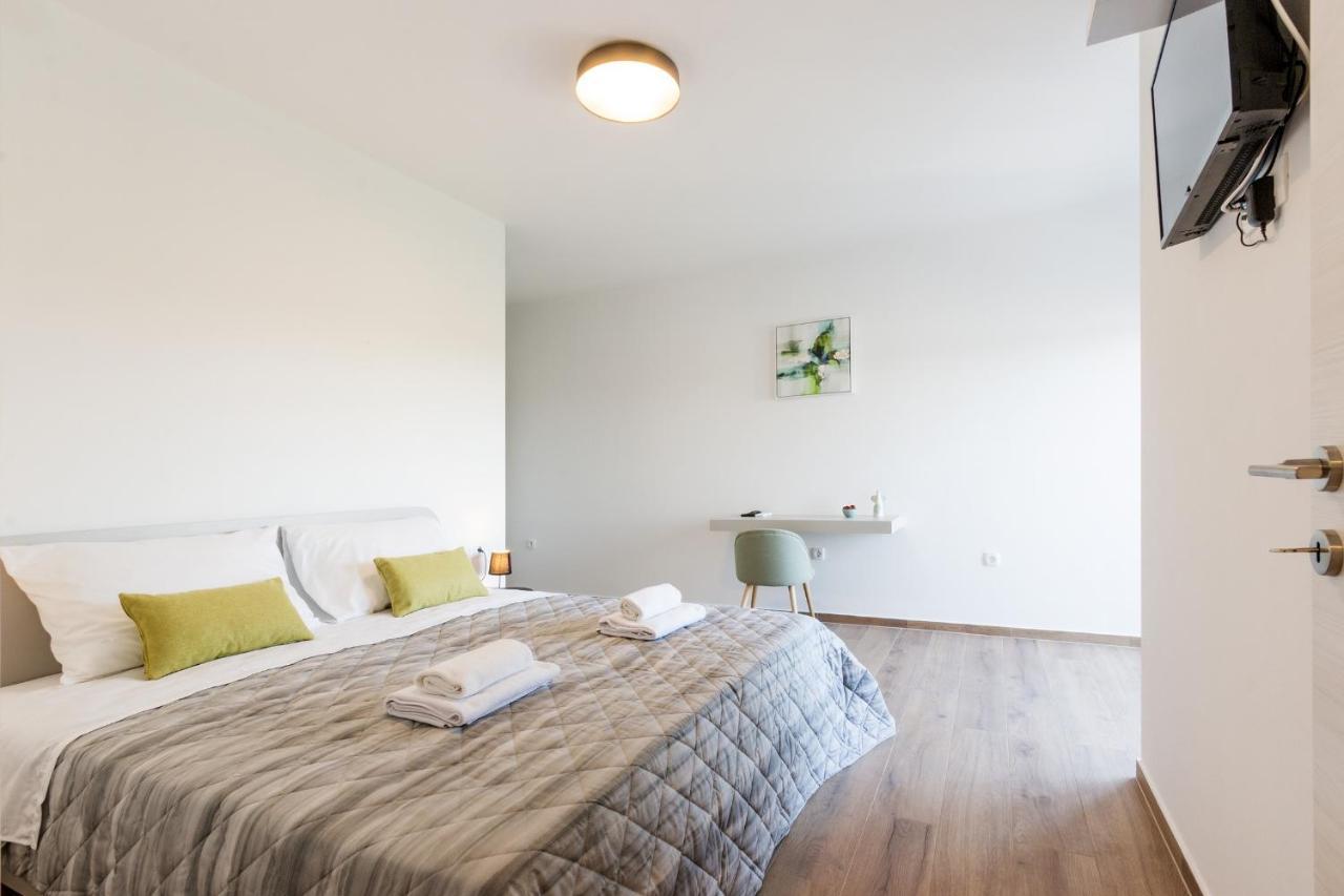 Modern 3-Bedroom Villa With A Private Pool Pula Eksteriør billede